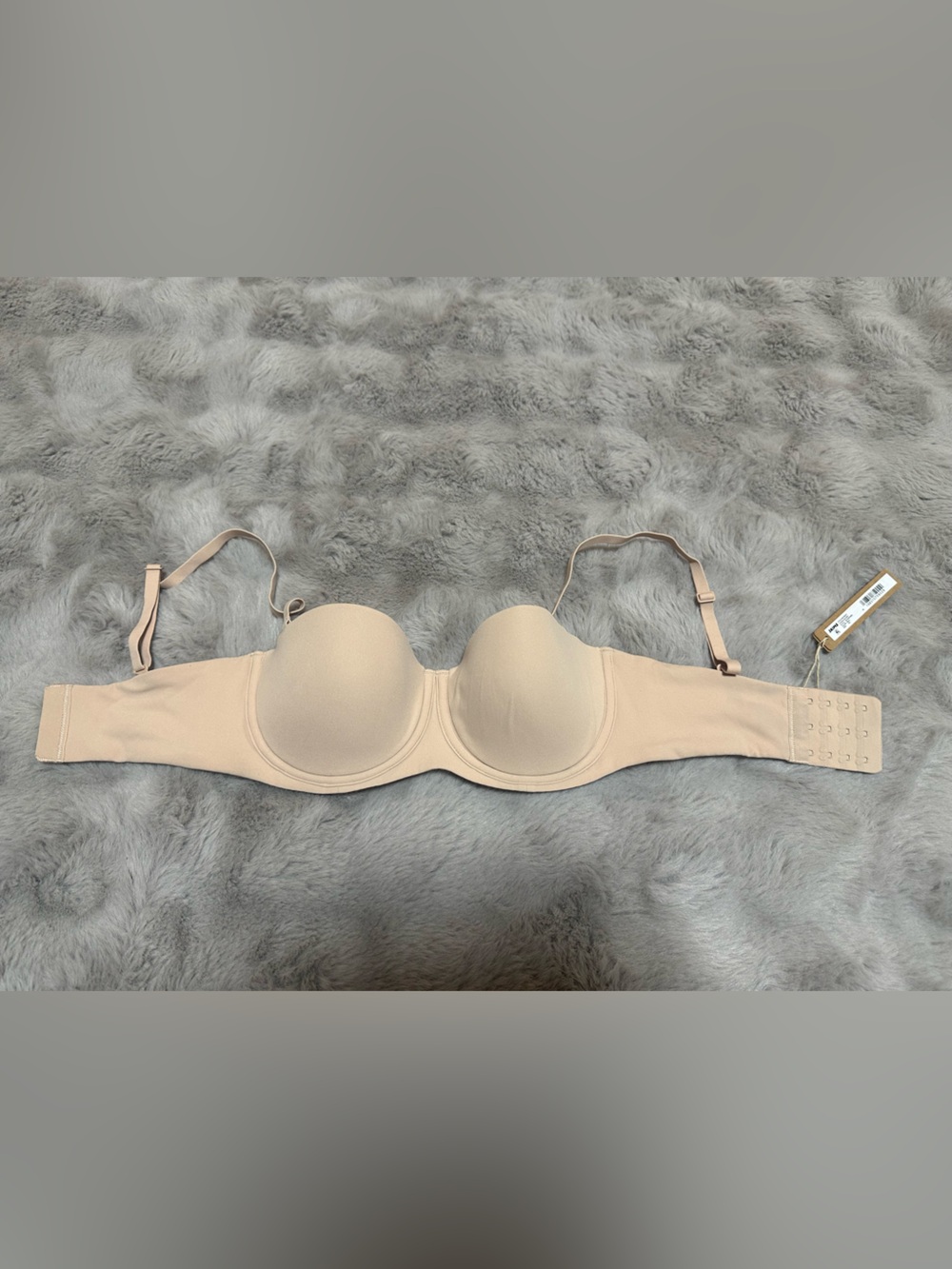 NWT Skims Fits Everybody Strapless Bra 32C Mica